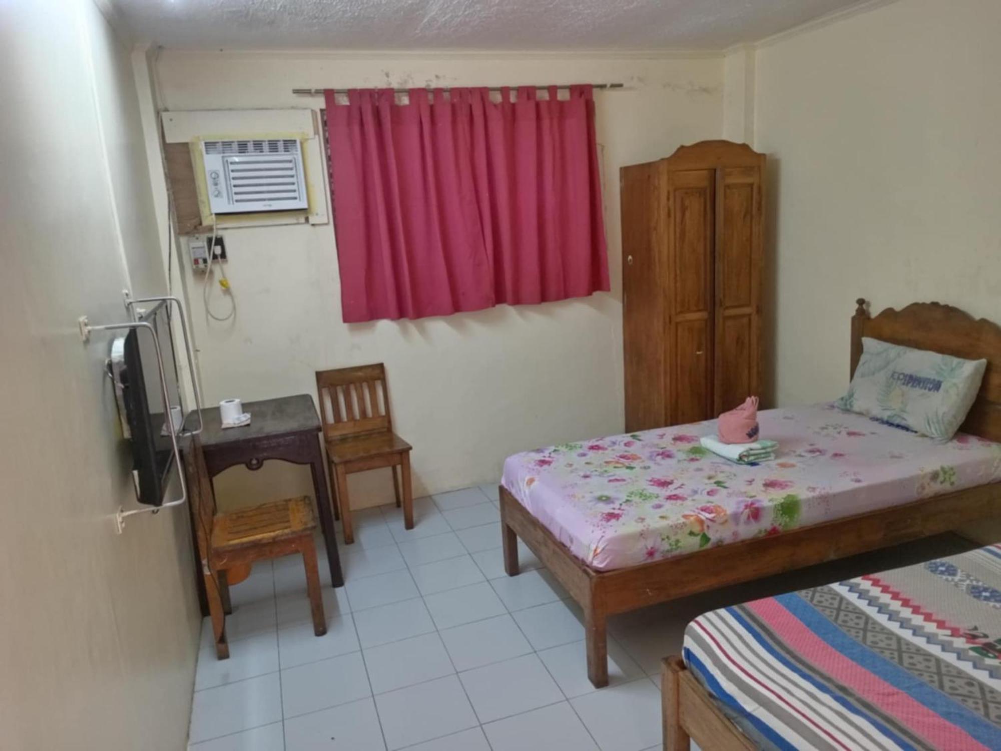 Bee Hub Pension Surigao Exterior photo